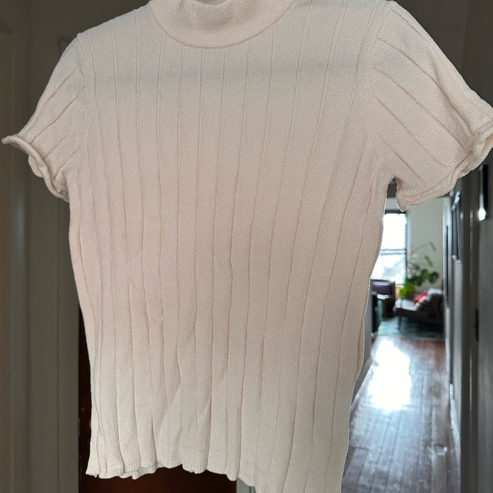 Zara Cream Short Sleeve Ribbed Top